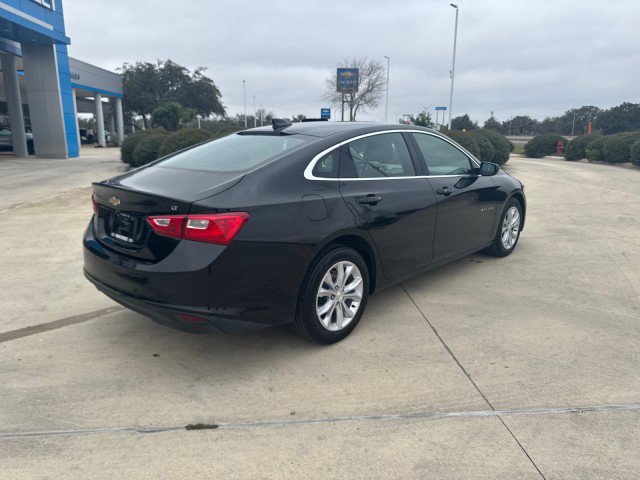 Used 2025 Chevrolet Malibu LT image 12