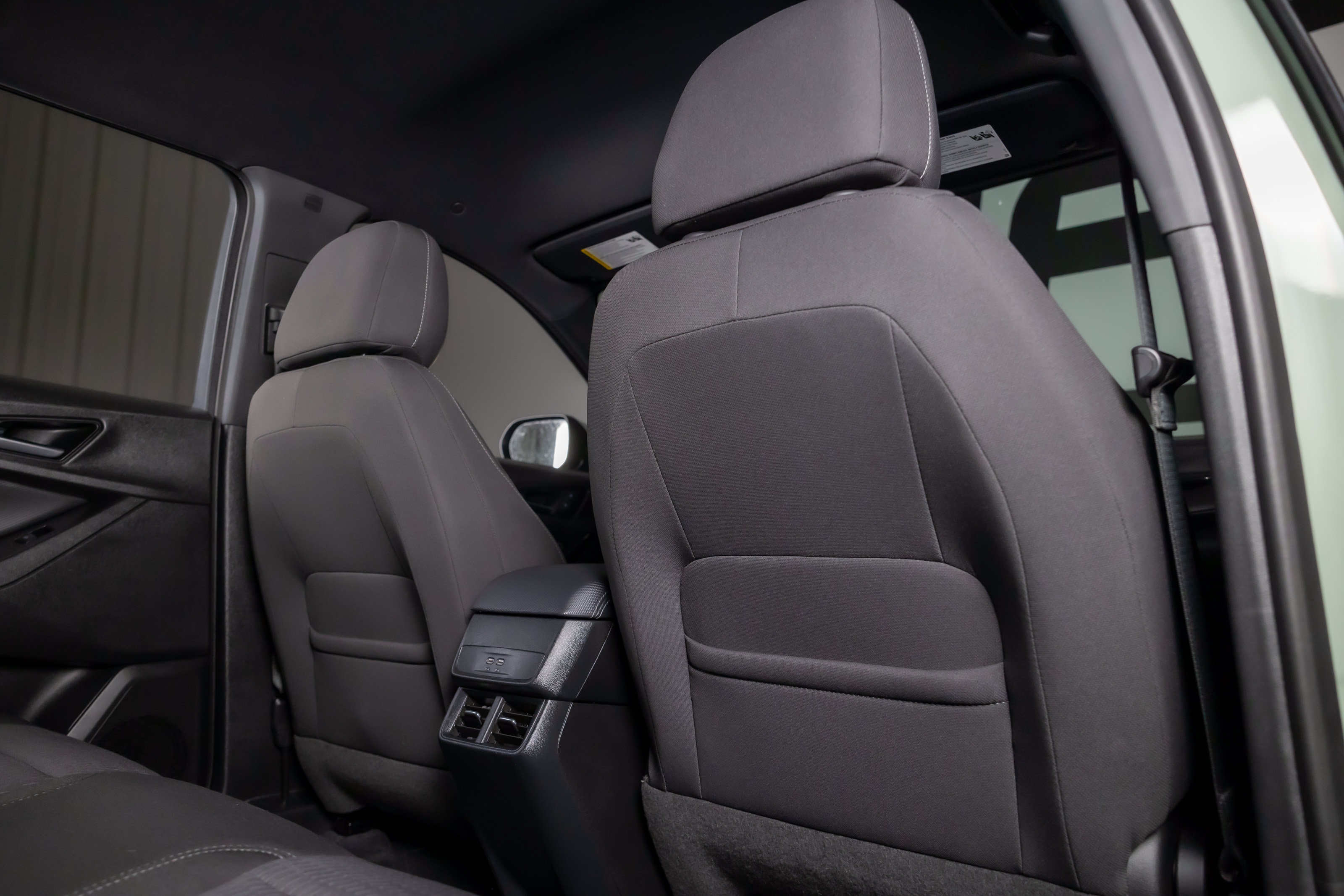 Used 2025 Chevrolet Equinox LT FWD image 22
