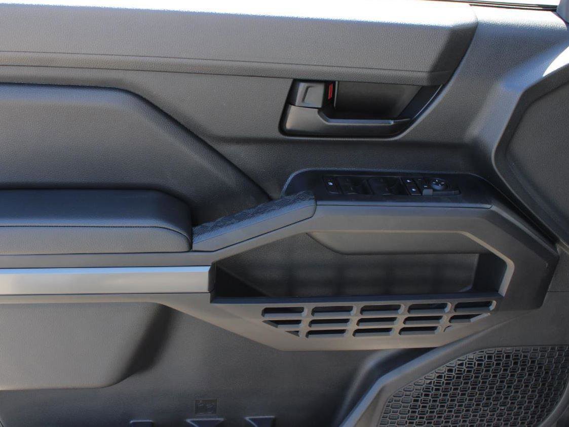 New 2025 Toyota Tacoma SR5 image 10