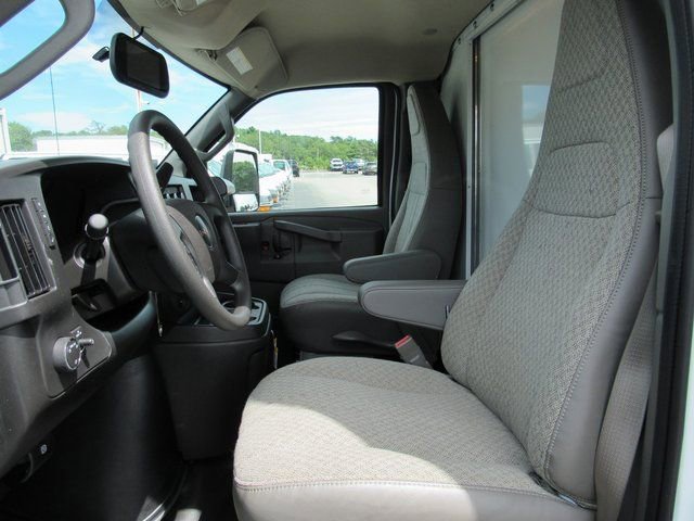 New 2025 GMC Savana 3500 Extended w/ Power Convenience Package image 11