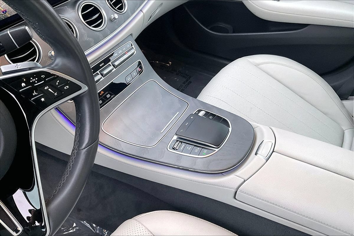 Used 2022 Mercedes-Benz E 350 Sedan w/ AMG Line Exterior image 14