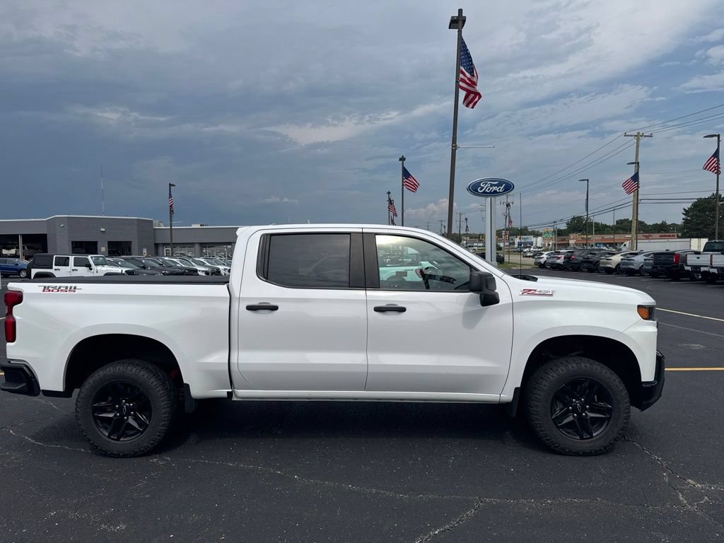 Used 2020 Chevrolet Silverado 1500 Custom Trail Boss w/ Custom Convenience Package AWD/4WD image 4