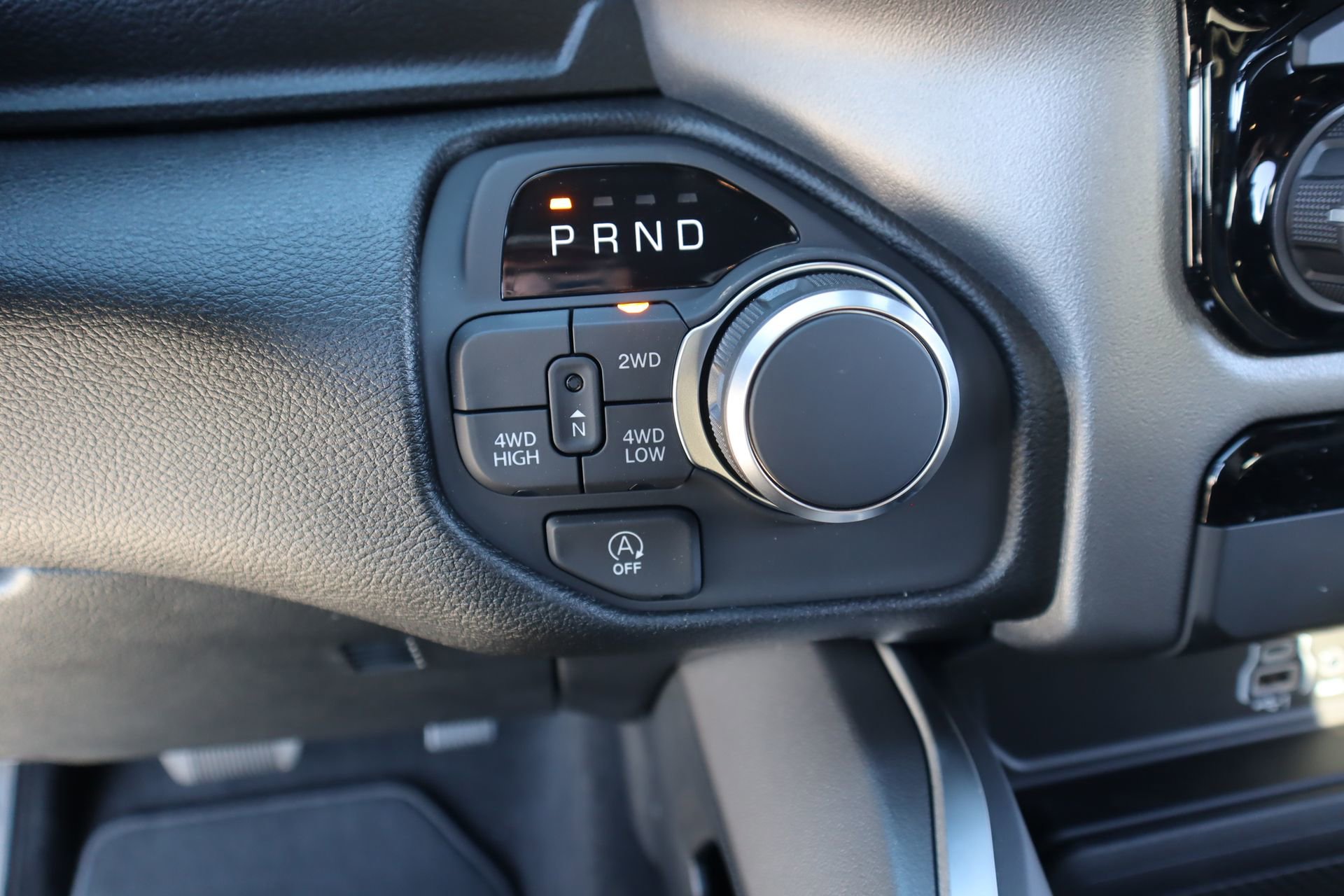 New 2026 RAM 1500 Express AWD/4WD image 7