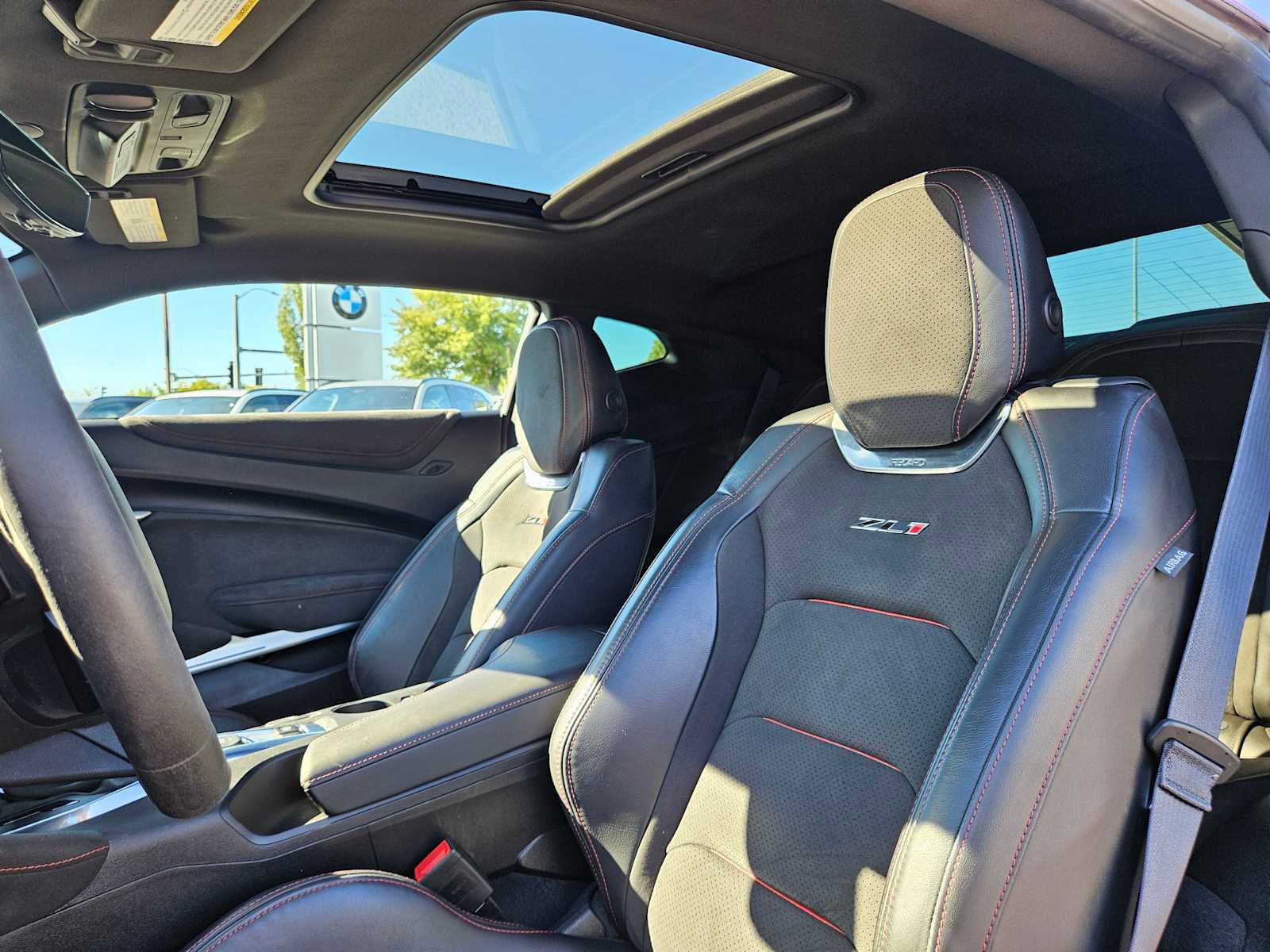 Used 2022 Chevrolet Camaro ZL1 image 21