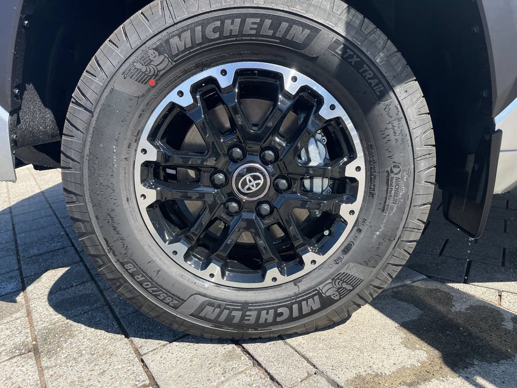 New 2026 Toyota Tundra SR5 AWD/4WD image 10