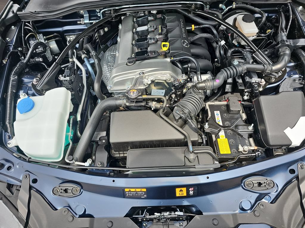 New 2026 MAZDA MX-5 Miata Club w/ Interior Package RWD image 19
