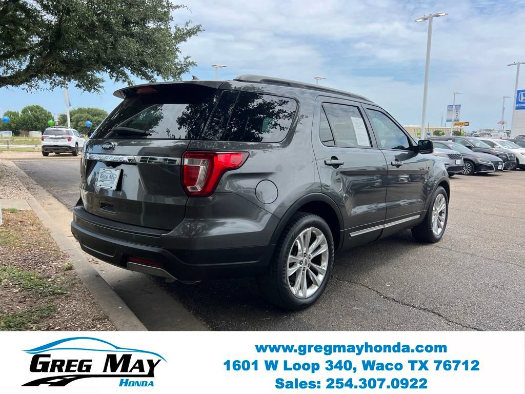 Used 2019 Ford Explorer XLT w/ Equipment Group 202A FWD image 8
