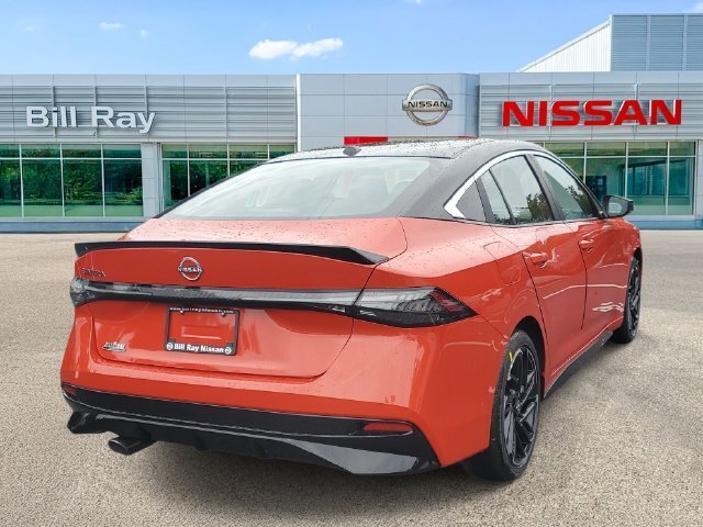 New 2027 Nissan Sentra SR FWD image 4