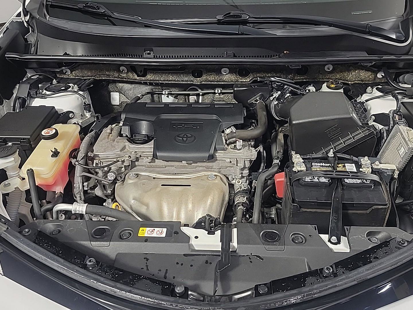 Used 2018 Toyota RAV4 SE w/ Power Extra Value Package image 16