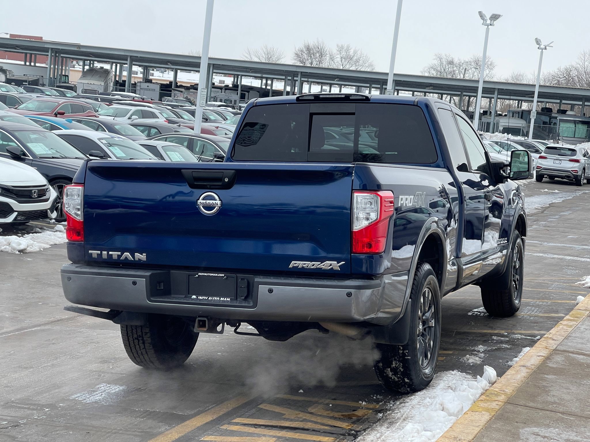 Used 2017 Nissan Titan PRO-4X w/ Pro-4x Convenience Package image 3