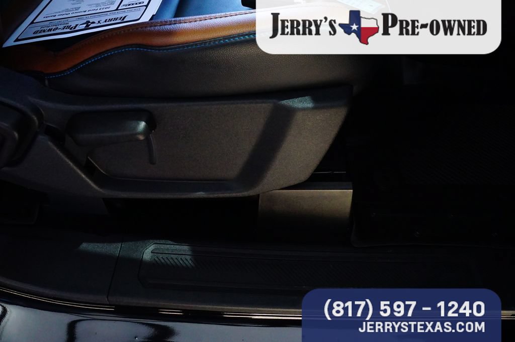 Used 2023 Ford Bronco Outer Banks AWD/4WD image 23