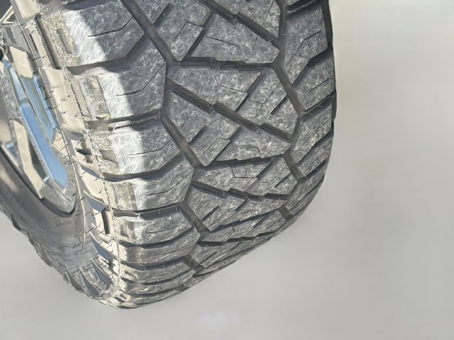 Used 2025 Toyota Tundra Platinum AWD/4WD image 44