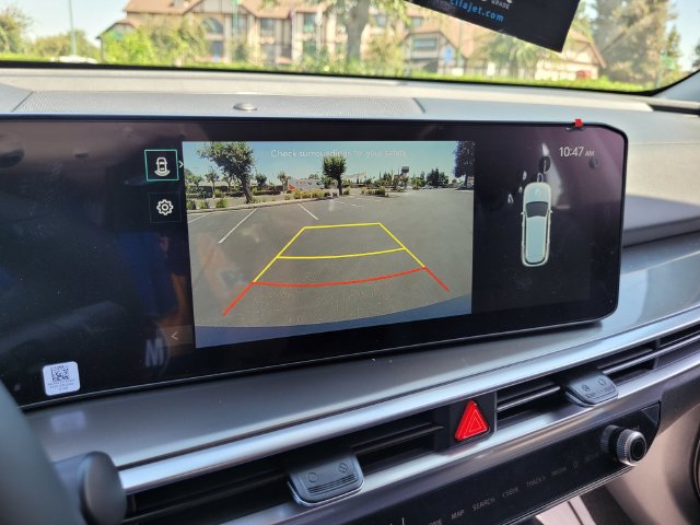 New 2026 Kia Sorento EX w/ EX Premium Package FWD image 9