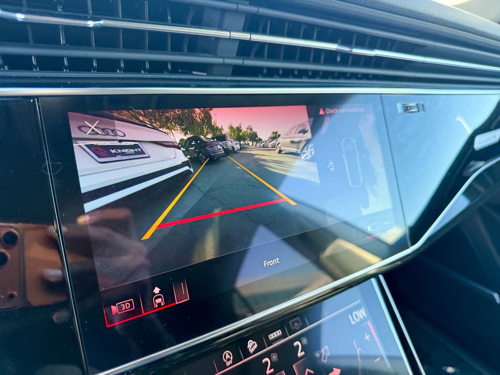 Used 2025 Audi Q8 Premium Plus w/ Premium Plus Package image 26