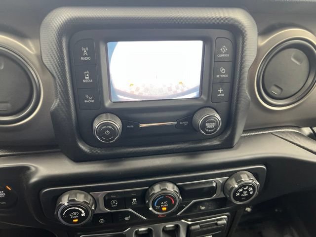 Used 2020 Jeep Wrangler Sport AWD/4WD image 18