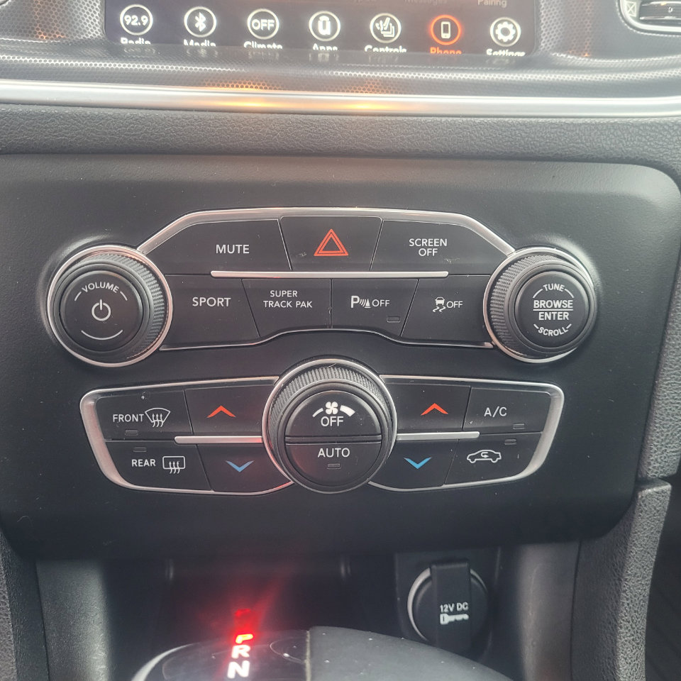 Used 2018 Dodge Charger GT image 18