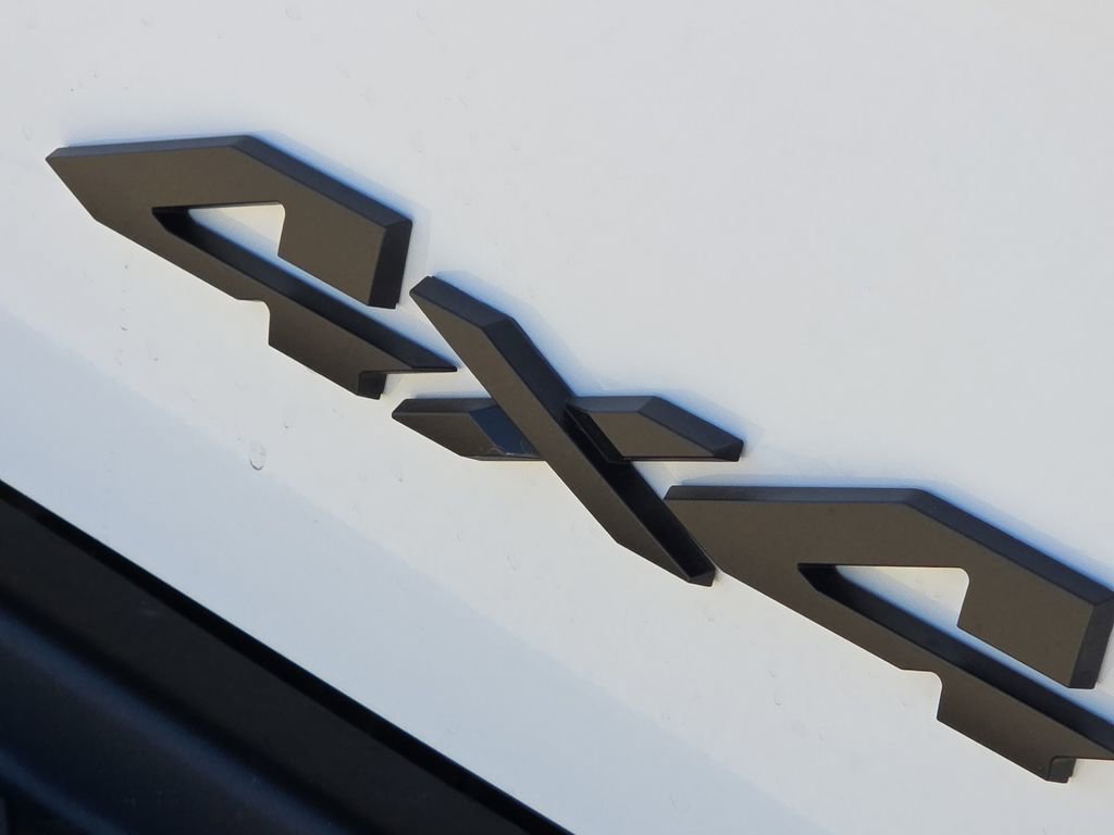 New 2026 RAM 2500 Limited AWD/4WD image 10