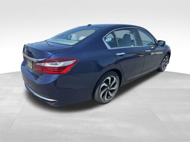 Used 2017 Honda Accord EX image 7