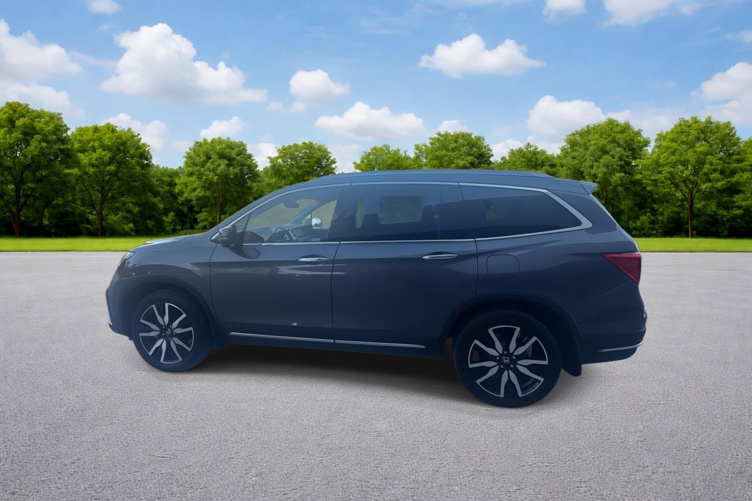 Used 2022 Honda Pilot Touring image 5