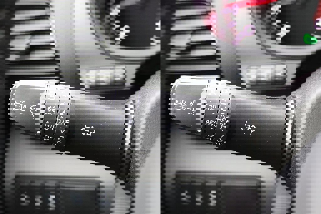 New 2025 Mitsubishi Eclipse Cross Black Edition image 5