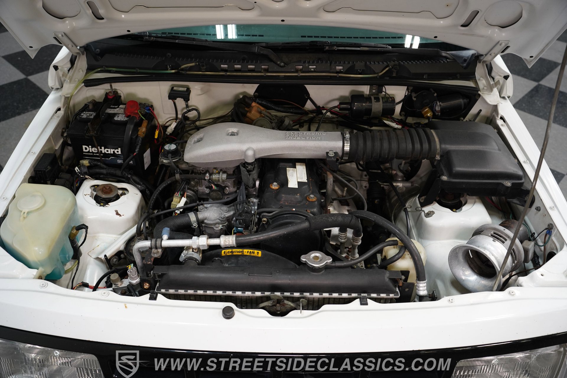 Used 1990 Geo Tracker 4x4 image 3