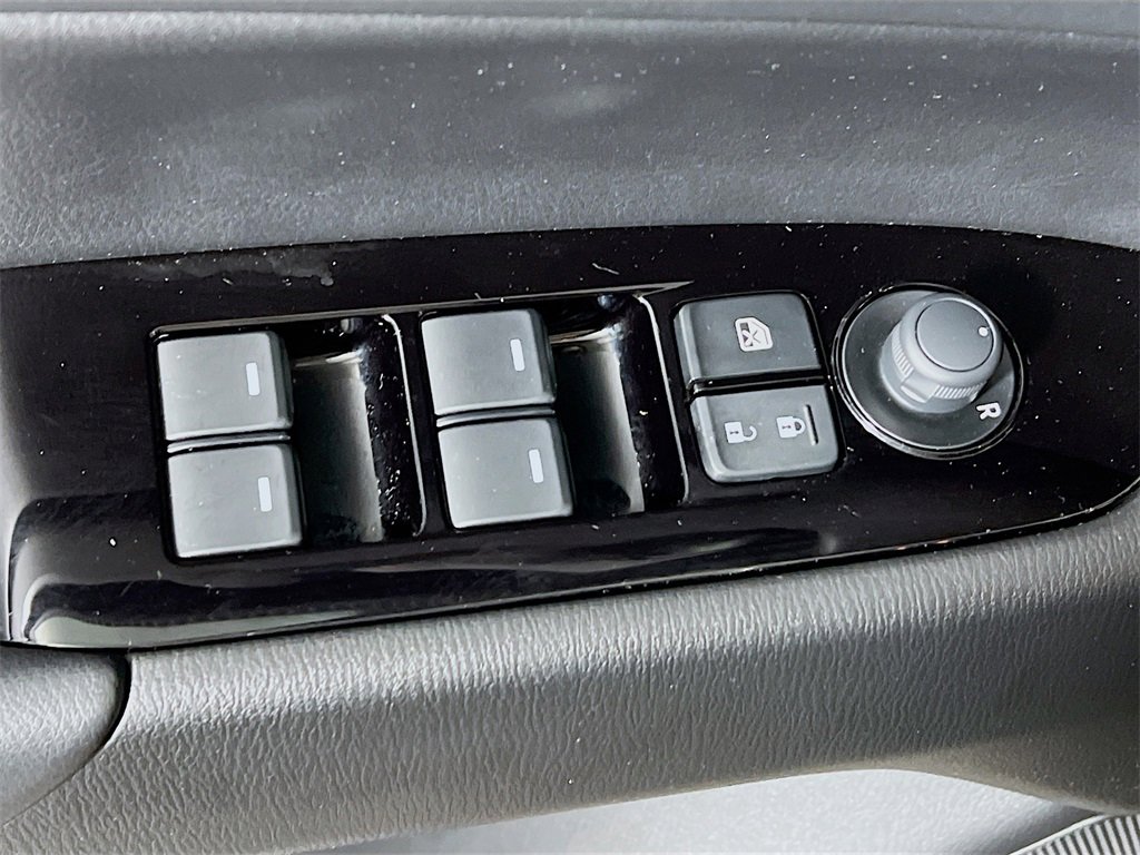 Used 2025 MAZDA CX-5 AWD 2.5 S w/ Select Package image 16