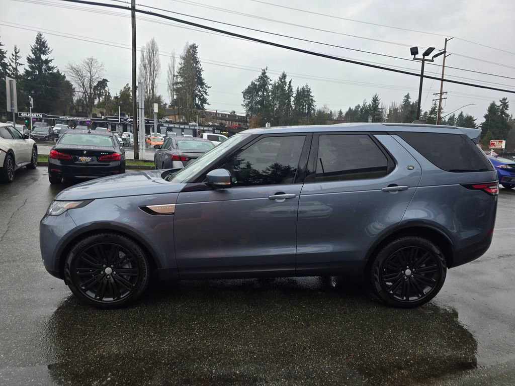 Used 2018 Land Rover Discovery HSE Luxury AWD/4WD image 6