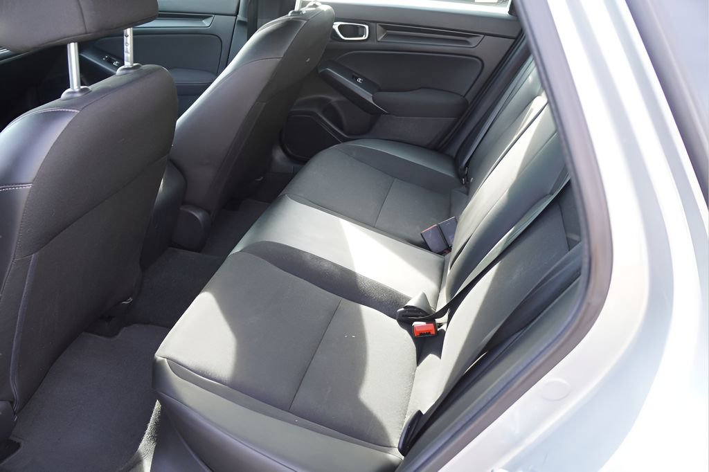 Used 2025 Honda Civic Sport image 24