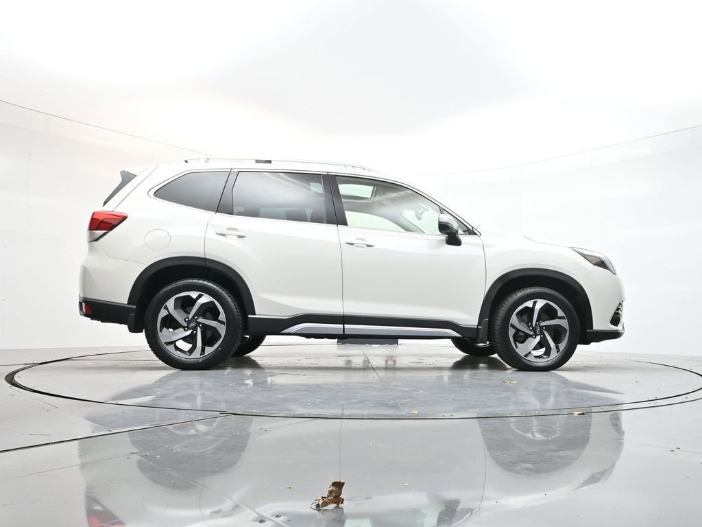 Used 2023 Subaru Forester Touring image 38