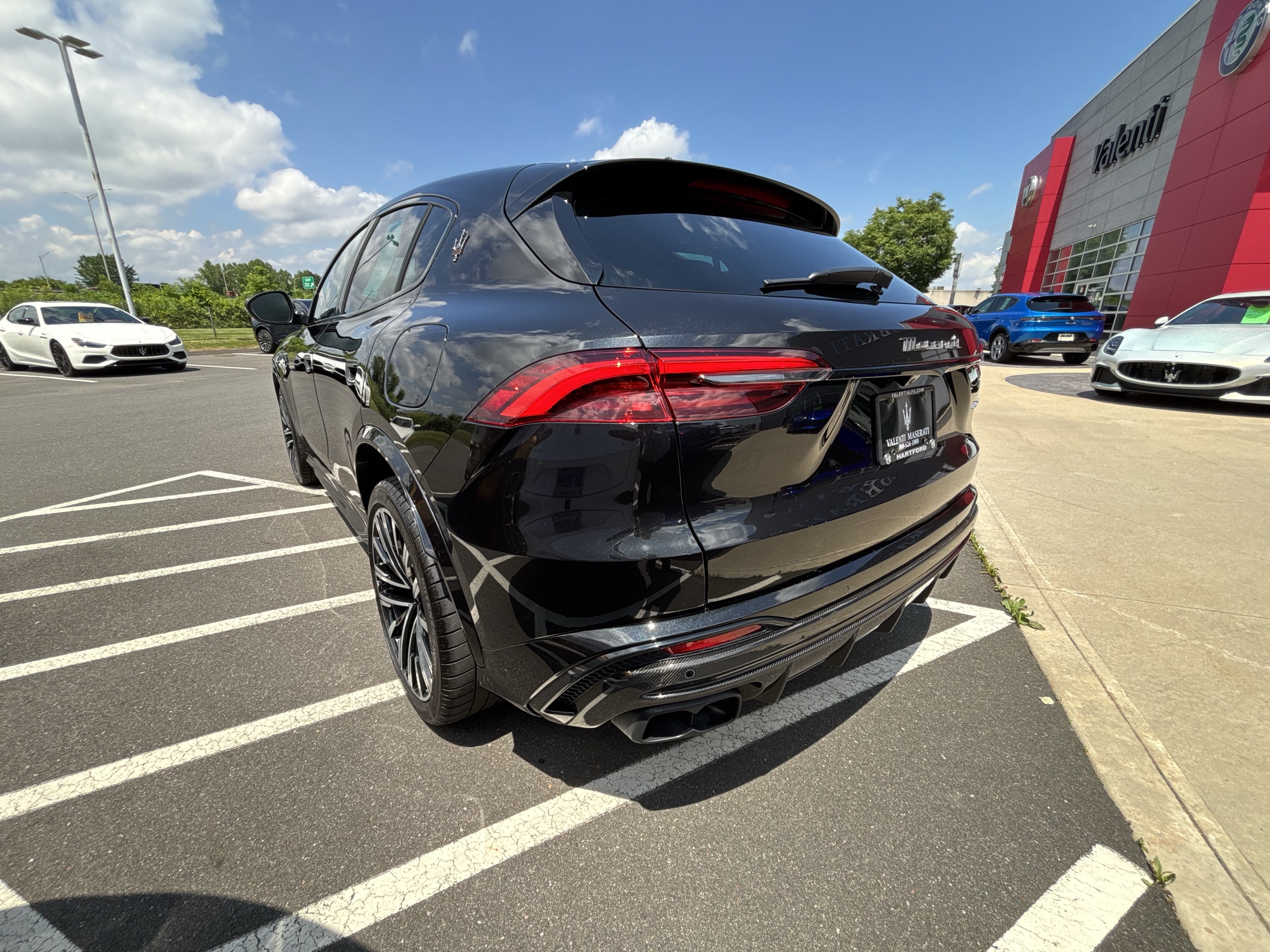 Used 2025 Maserati Grecale Folgore AWD/4WD image 6