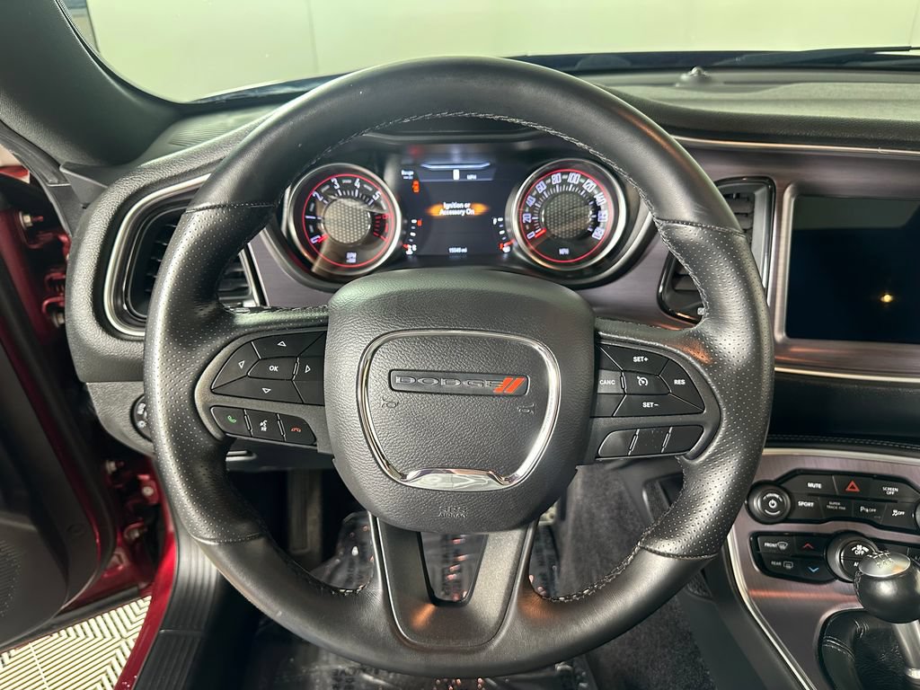 Used 2018 Dodge Challenger R/T Scat Pack w/ Technology Group RWD image 22