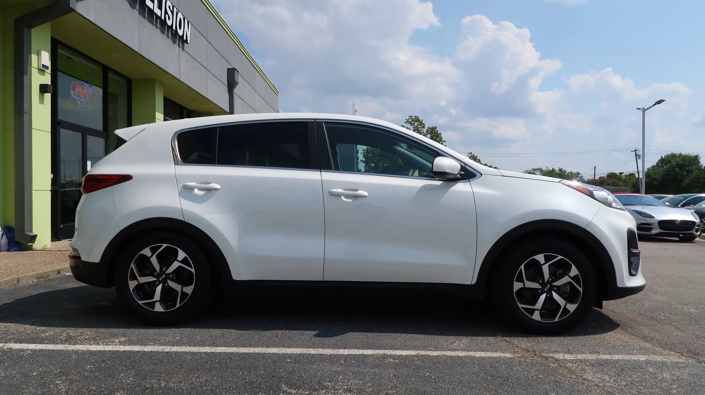 Used 2022 Kia Sportage LX image 8