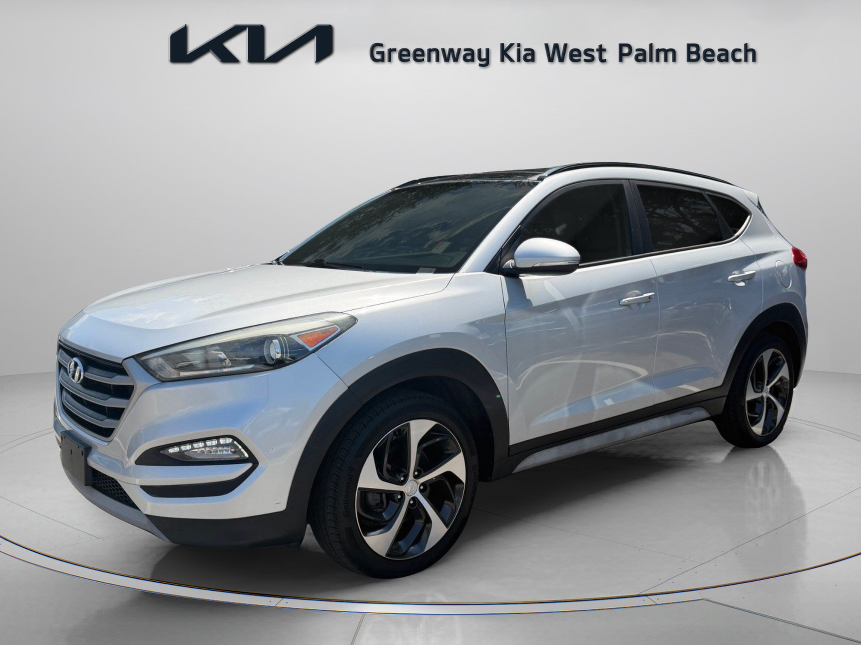 Used 2018 Hyundai Tucson Value AWD/4WD image 3