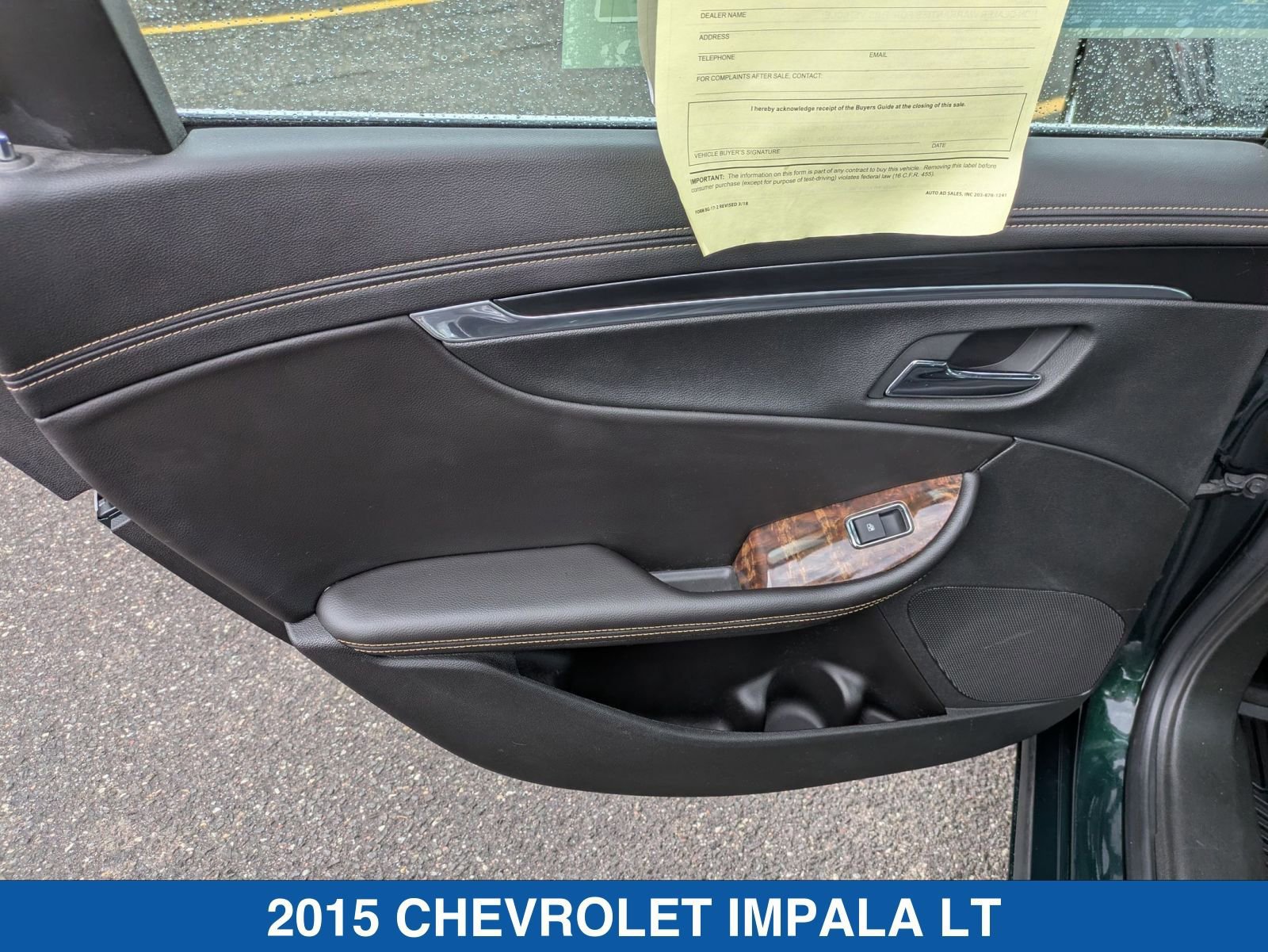 Used 2015 Chevrolet Impala LT w/ Convenience Package image 29