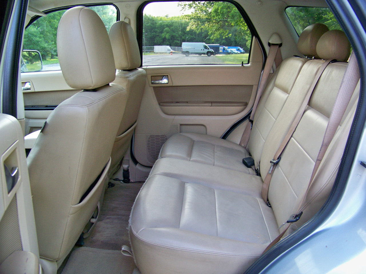 Used 2009 Ford Escape Limited AWD/4WD image 18