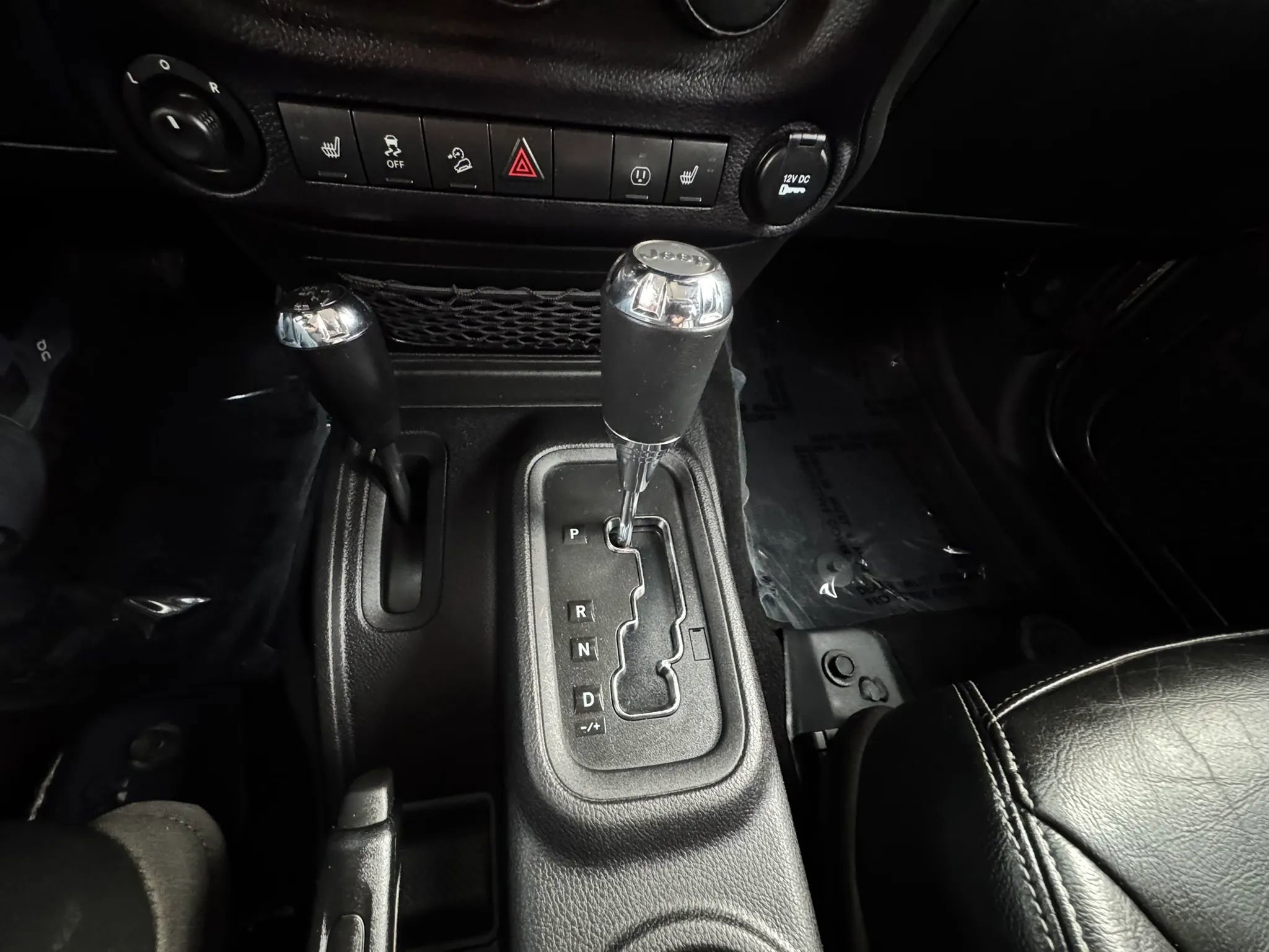 Used 2014 Jeep Wrangler Unlimited Sahara w/ Dual Top Group image 17