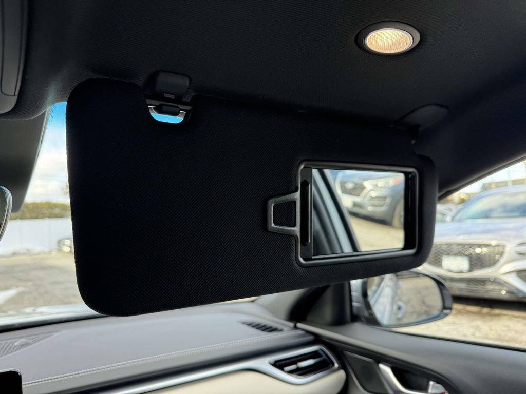 Certified 2026 Genesis G70 2.5T image 32