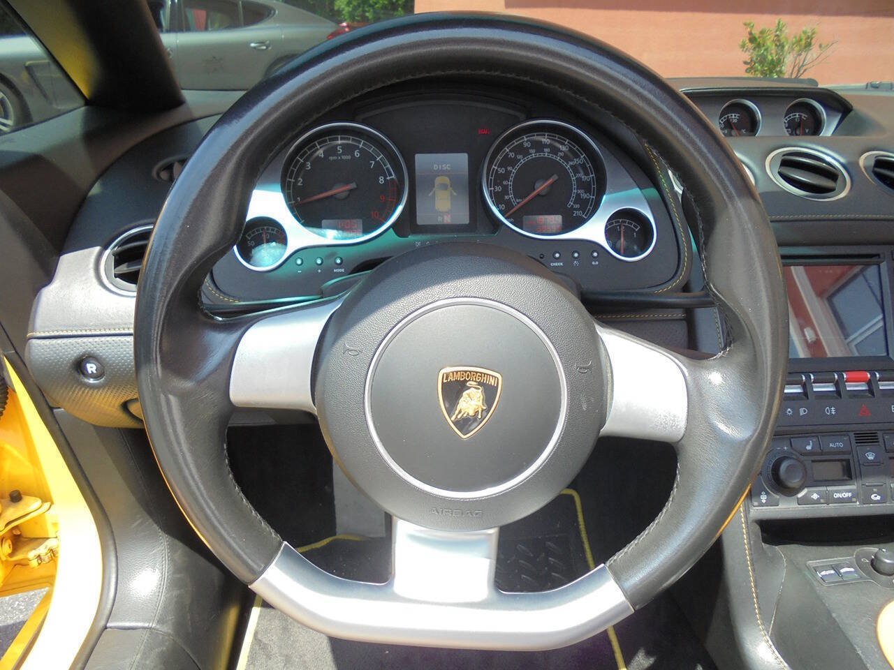 Used 2007 Lamborghini Gallardo Spyder AWD/4WD image 12