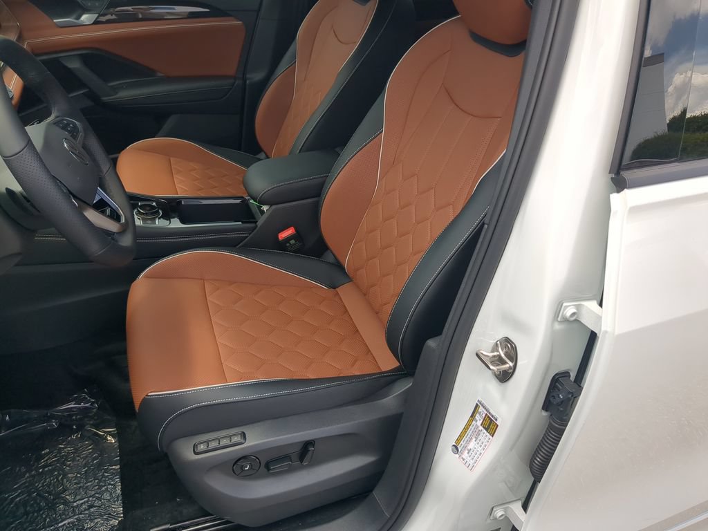 New 2026 Volkswagen Tiguan SEL R-Line AWD/4WD image 19