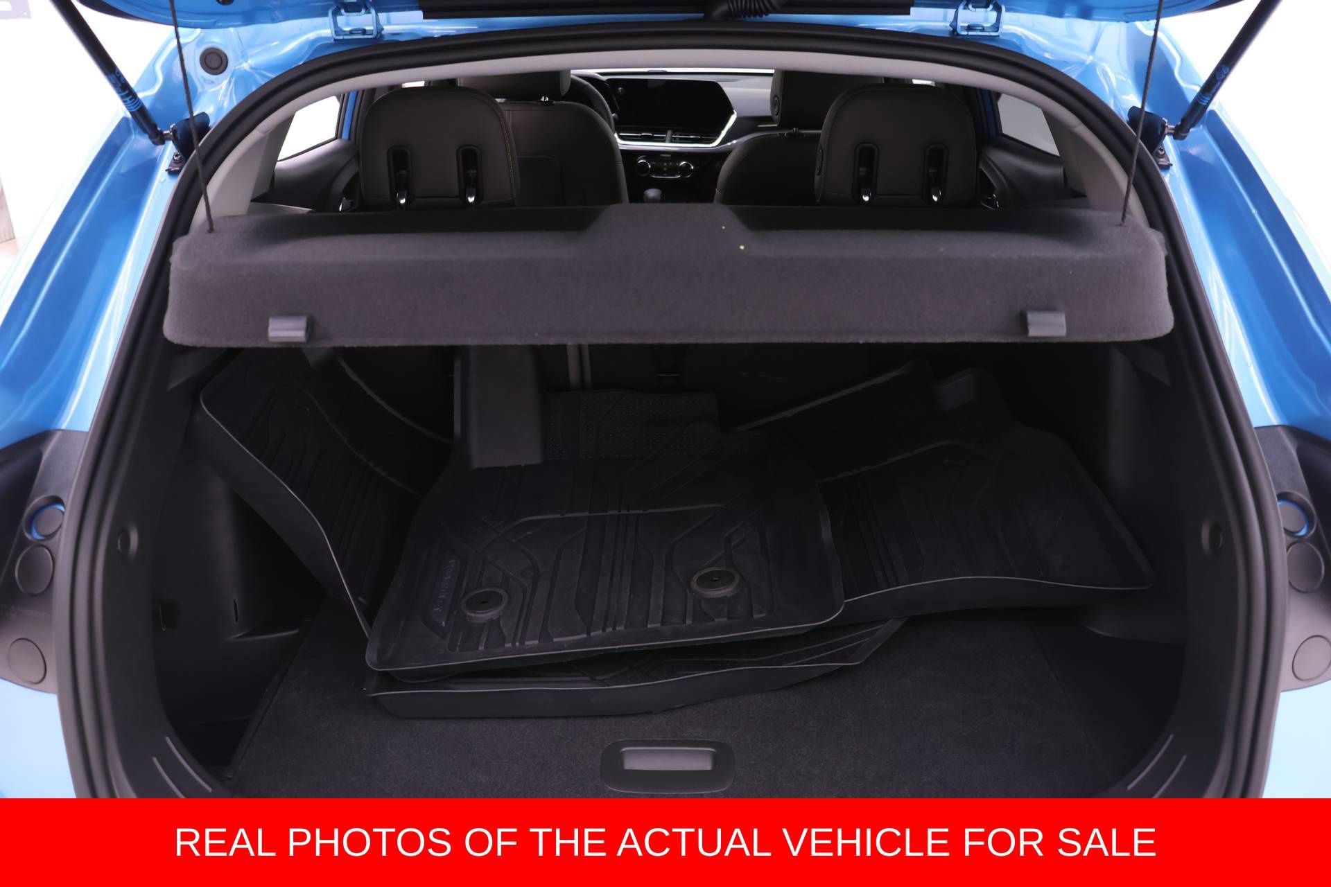 Used 2025 Chevrolet Trax ACTIV w/ Driver Confidence Package image 14