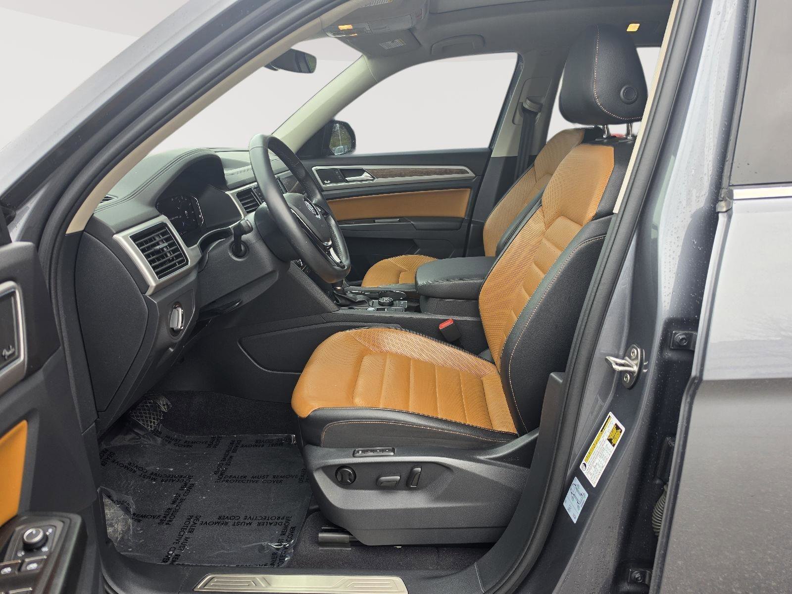 Used 2019 Volkswagen Atlas SEL Premium image 11