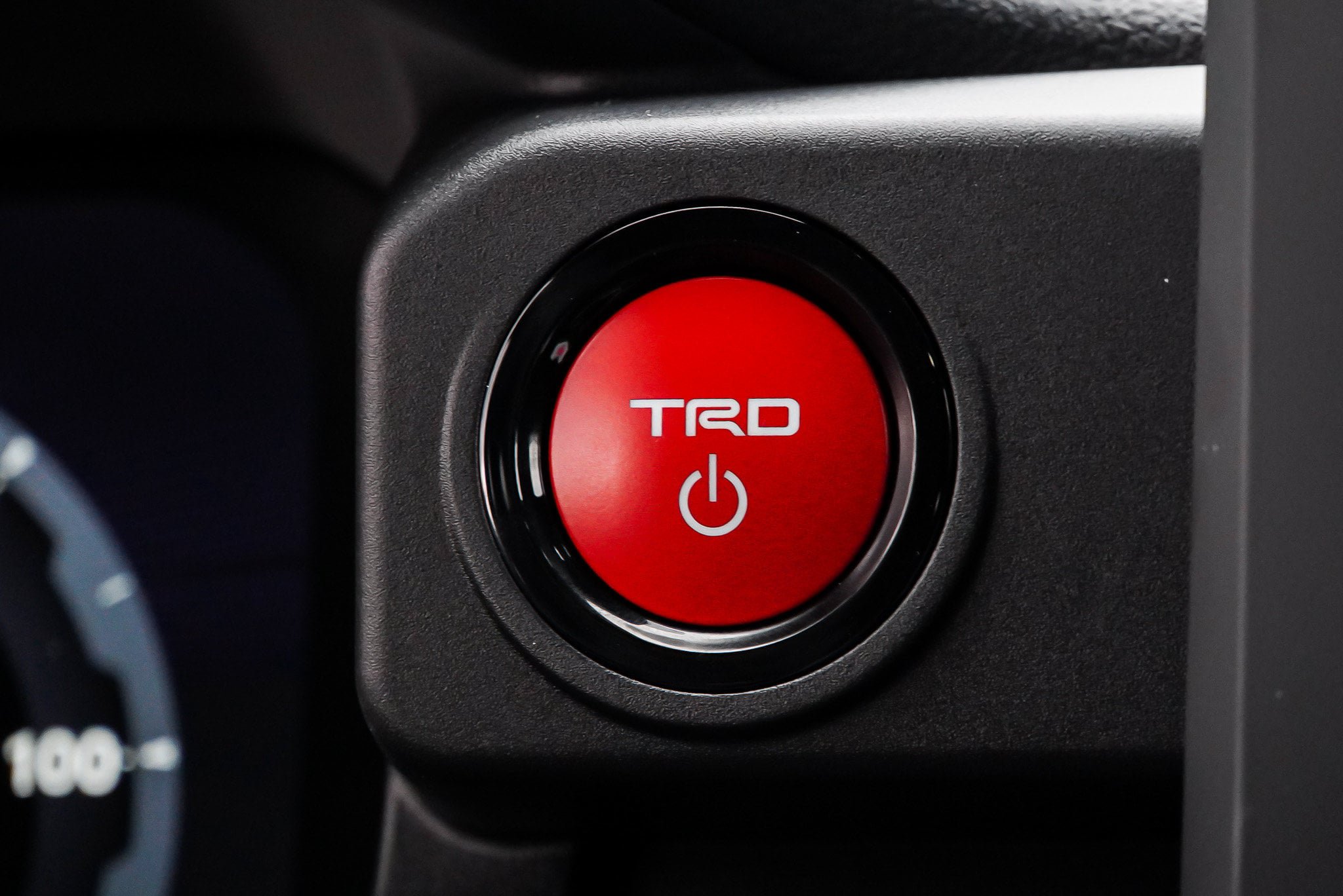 Certified 2025 Toyota 4Runner TRD Off-Road AWD/4WD image 35
