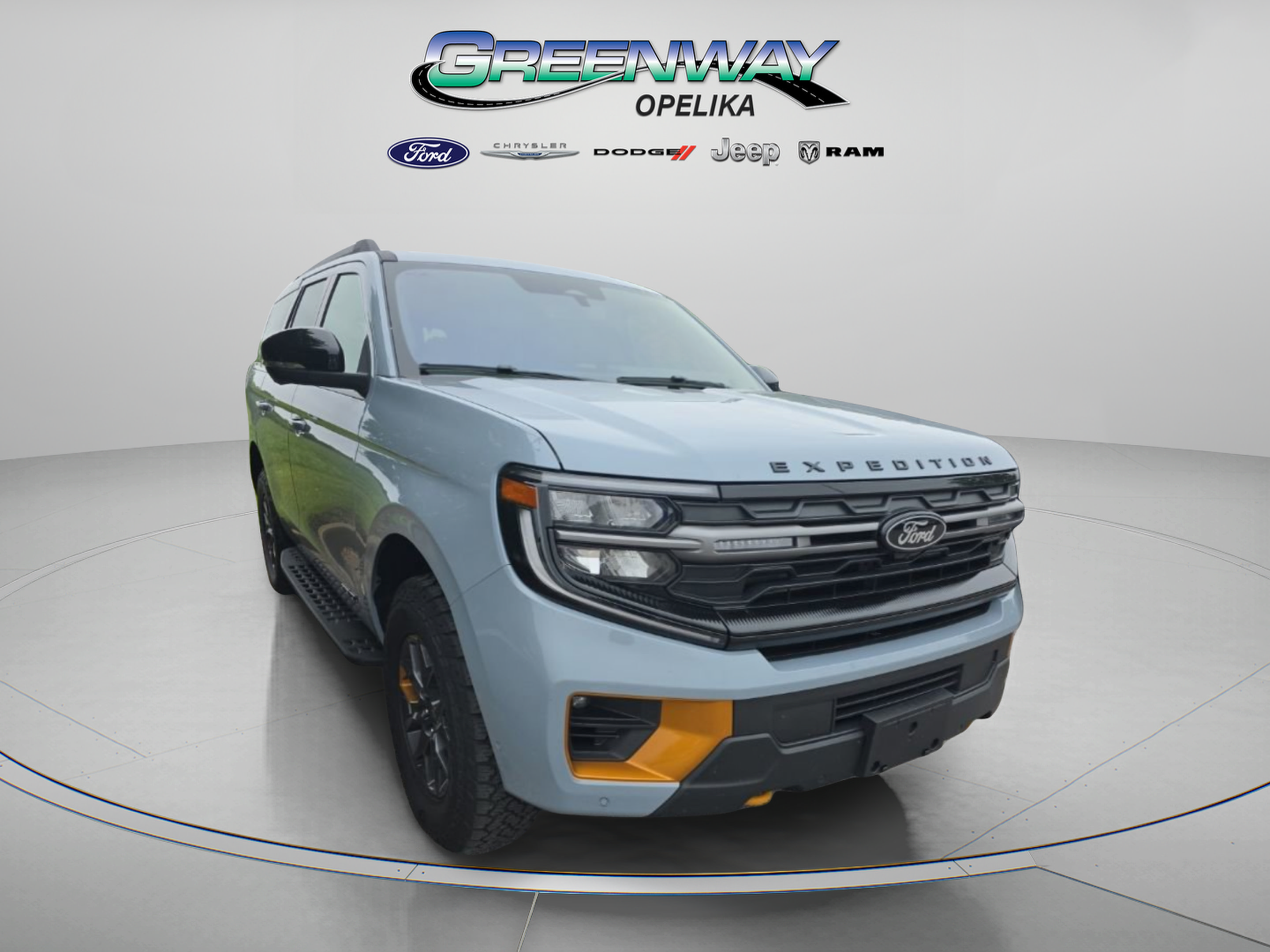 Used 2025 Ford Expedition Tremor AWD/4WD image 4