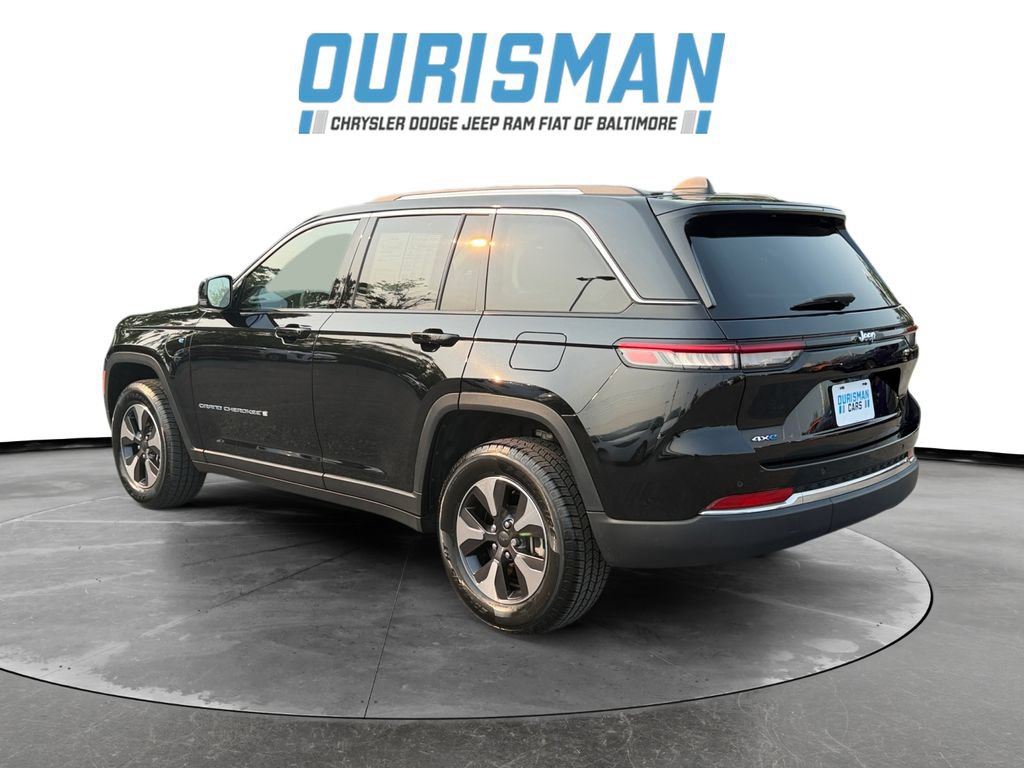 Used 2023 Jeep Grand Cherokee 4WD 4xe image 4