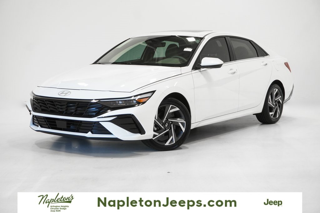 Used 2025 Hyundai Elantra SEL w/ Cargo Package image 1