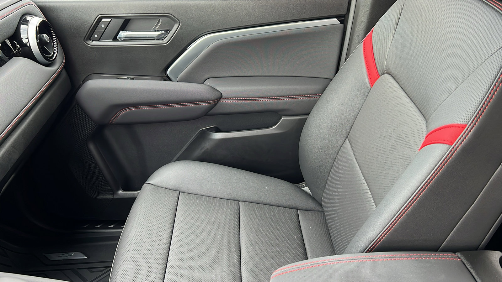 New 2026 Chevrolet Colorado Z71 w/ Technology Package image 20