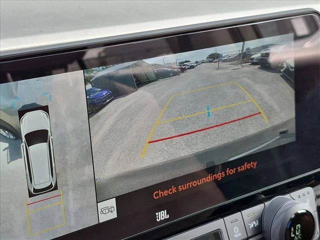 Used 2025 Toyota Grand Highlander AWD image 12
