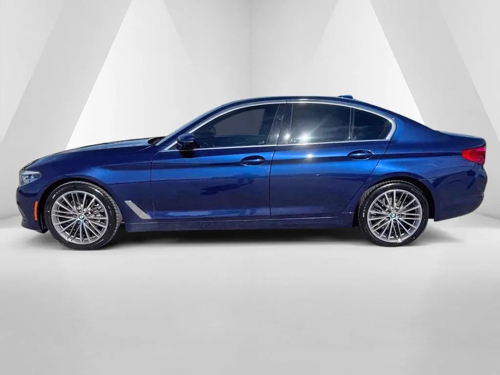 Used 2019 BMW 530i xDrive w/ Luxury Seating Package AWD/4WD image 5
