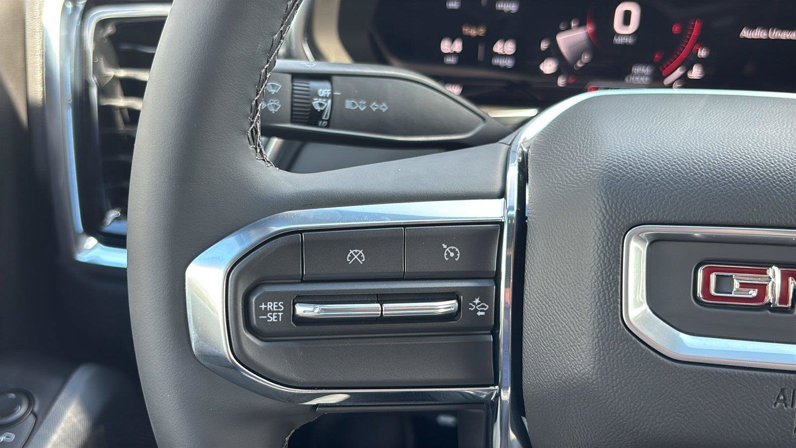 New 2026 GMC Canyon Elevation w/ Convenience Package RWD image 27