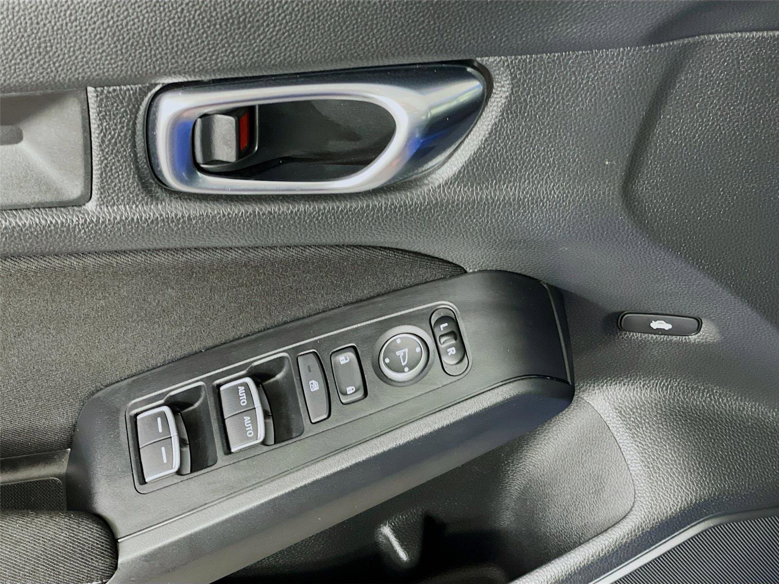 Used 2022 Honda Civic LX image 22